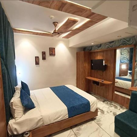 Hotel Kings Villa 아흐메다바드 외부 사진